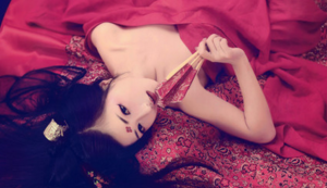 赛场上的火焰：教练的倾囊相助点燃球队不灭的斗志