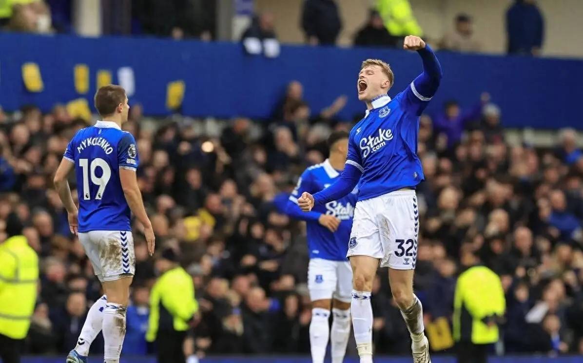 爱游戏-关于埃弗顿冷负,英超战线继续踯躅在深渊的信息