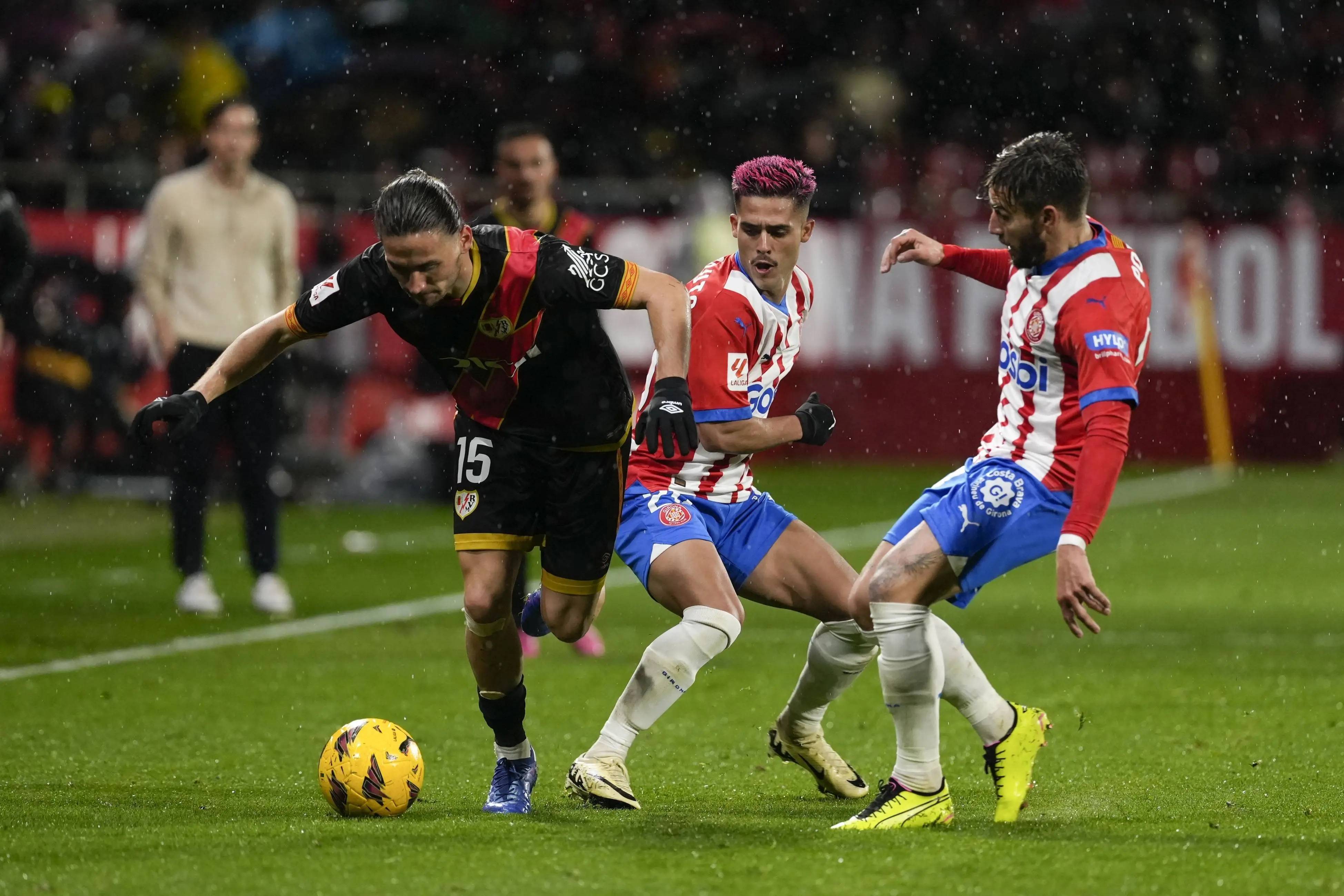 关于赫罗纳主场逼平皇家马德里,逼平豪强震惊西甲的信息 关于赫罗纳主场逼平皇家马德里,逼平豪强震惊西甲的信息