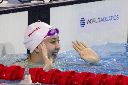 爱游戏官网入口-关于新加坡游泳选手勇夺女子米混合泳金牌的信息
