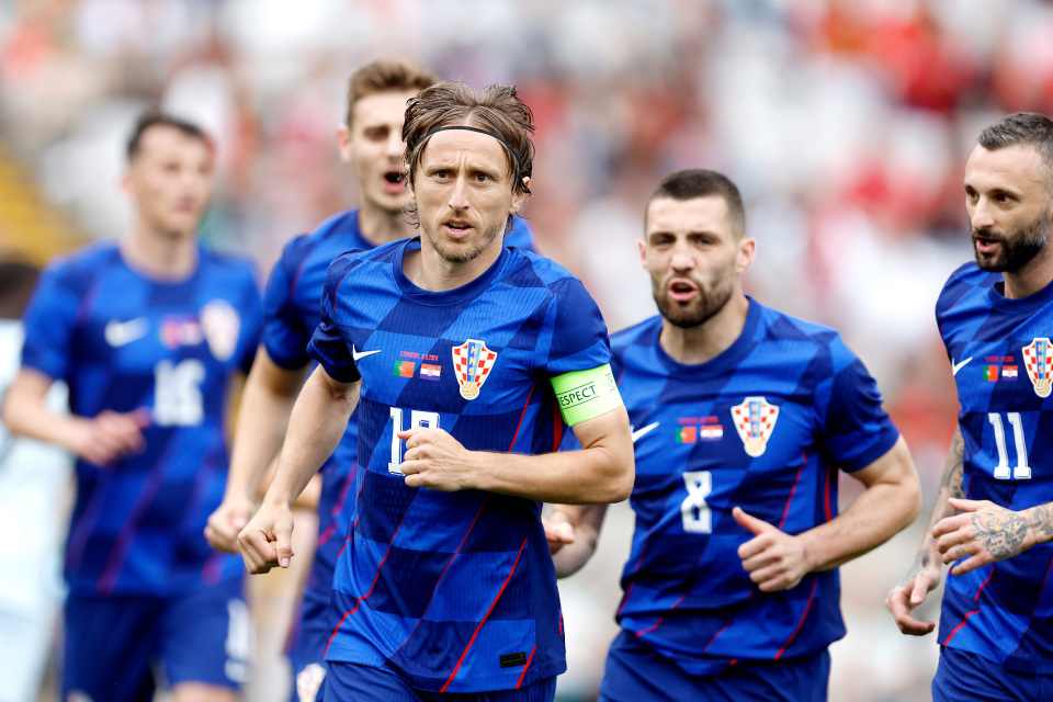 爱游戏官方入口-世界杯:克罗地亚队英姿飒爽,备战关键战的简单介绍
