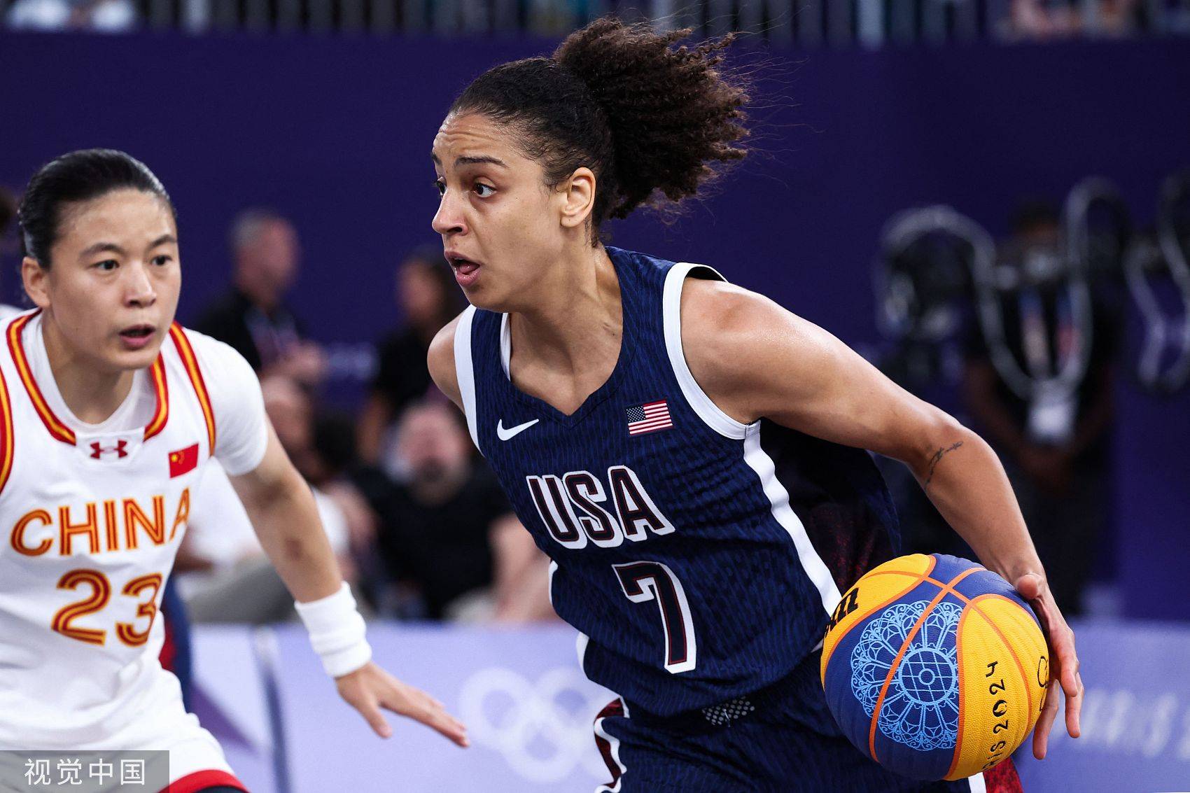 爱游戏体育官网-西班牙篮球联赛进入紧张的季后赛阶段