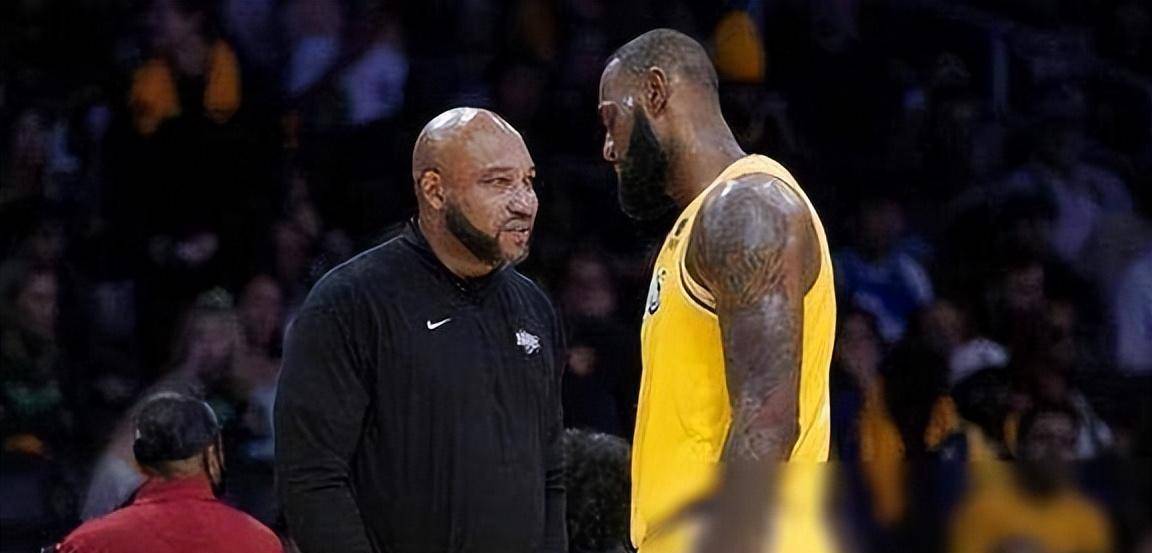 关于柏林联队再遇失利,教练组或将调整战术的信息 关于柏林联队再遇失利,教练组或将调整战术的信息