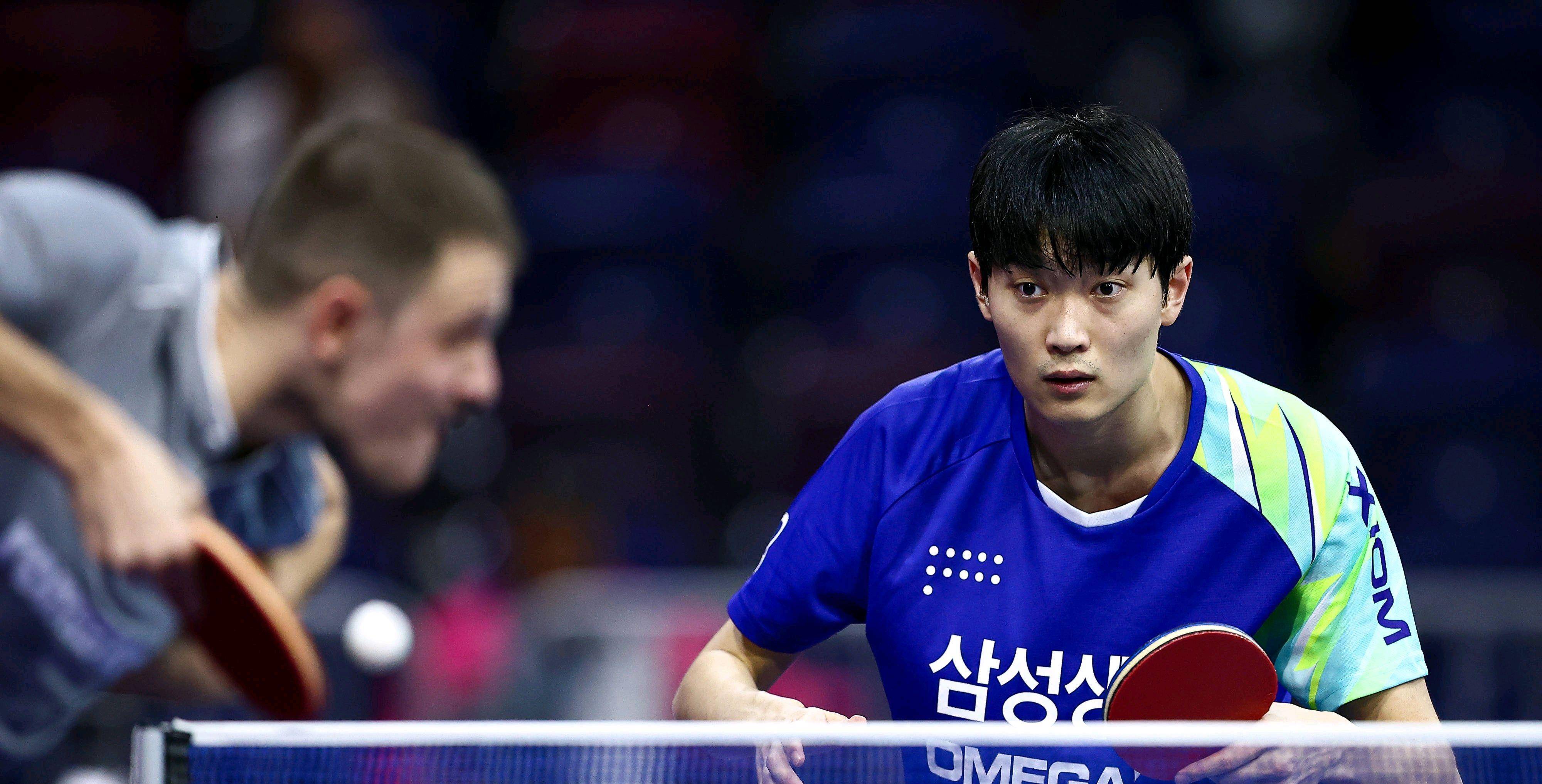 爱游戏体育平台-格勒芬主场逆转对手,豪取三分