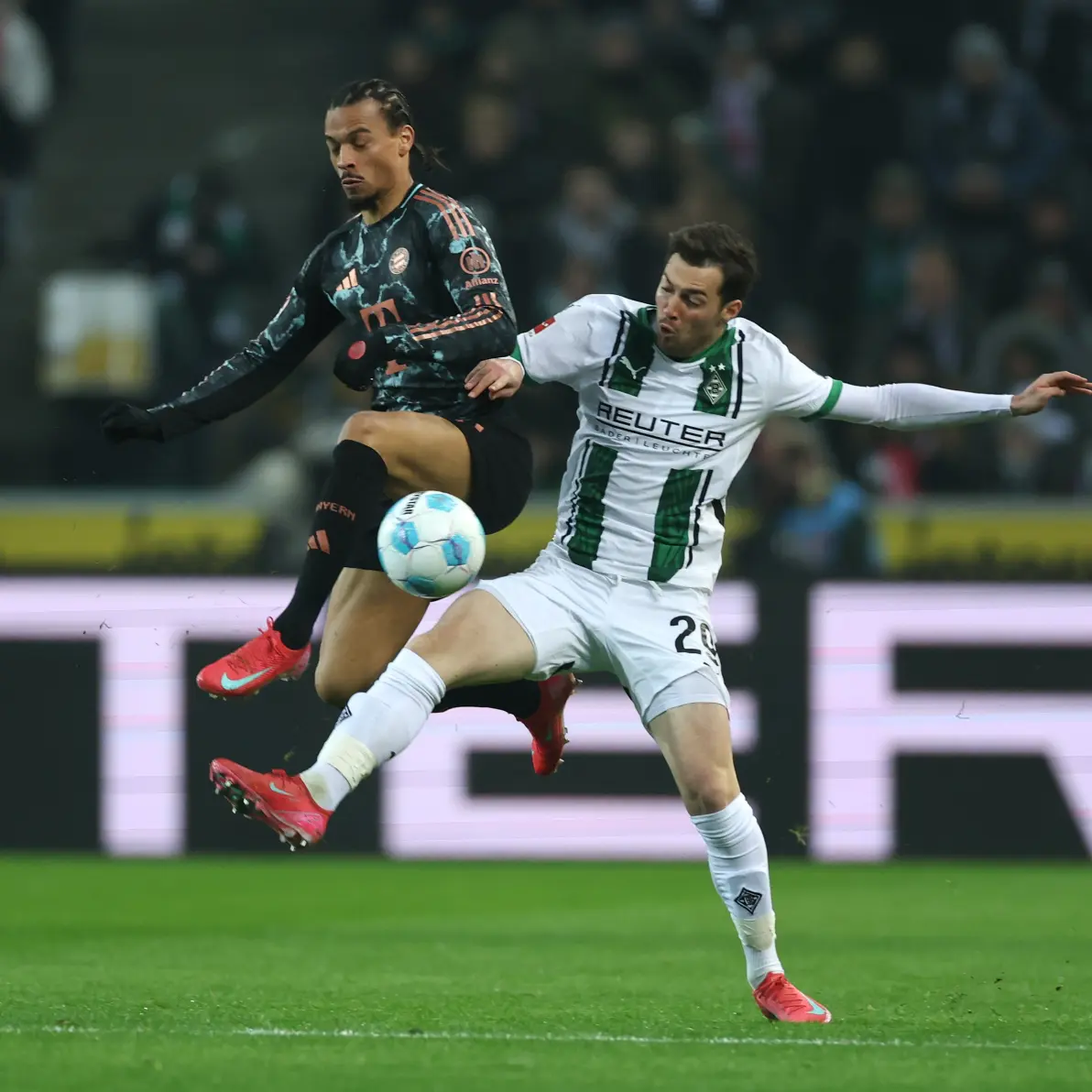 门兴格拉德巴赫客场击败柏林赫塔,积分榜领先的简单介绍 门兴格拉德巴赫客场击败柏林赫塔,积分榜领先的简单介绍