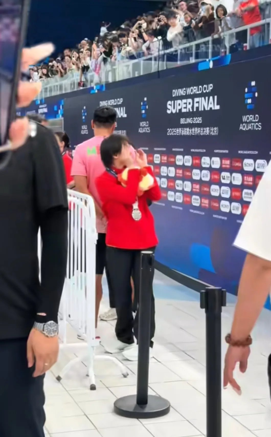 爱游戏网页版入口-关于比赛现场绝佳表现,引发现场观众尖叫的信息