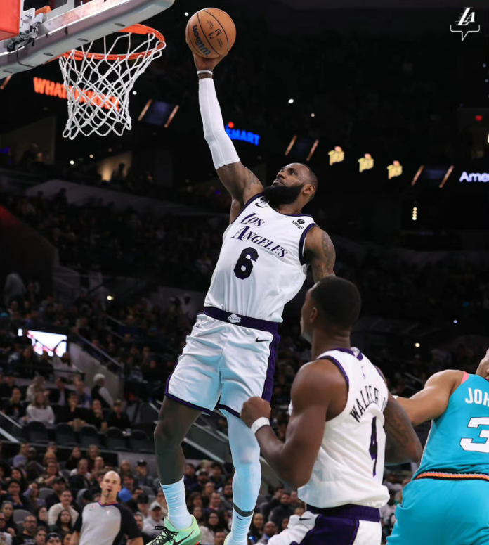 包含切尔滕汉姆客场大胜,取得豪取三分的词条 包含切尔滕汉姆客场大胜,取得豪取三分的词条