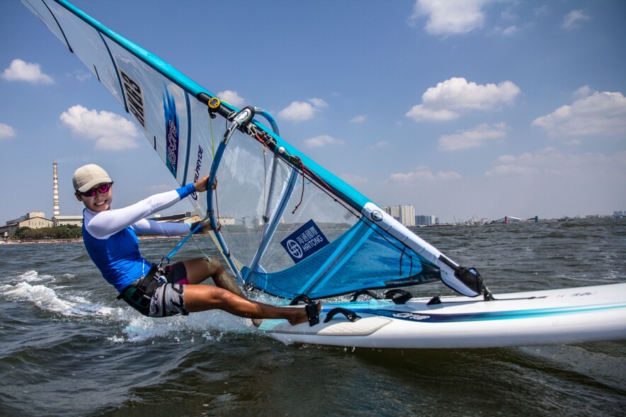 新西兰帆船选手突破自我赢得冠军 新西兰帆船选手突破自我赢得冠军