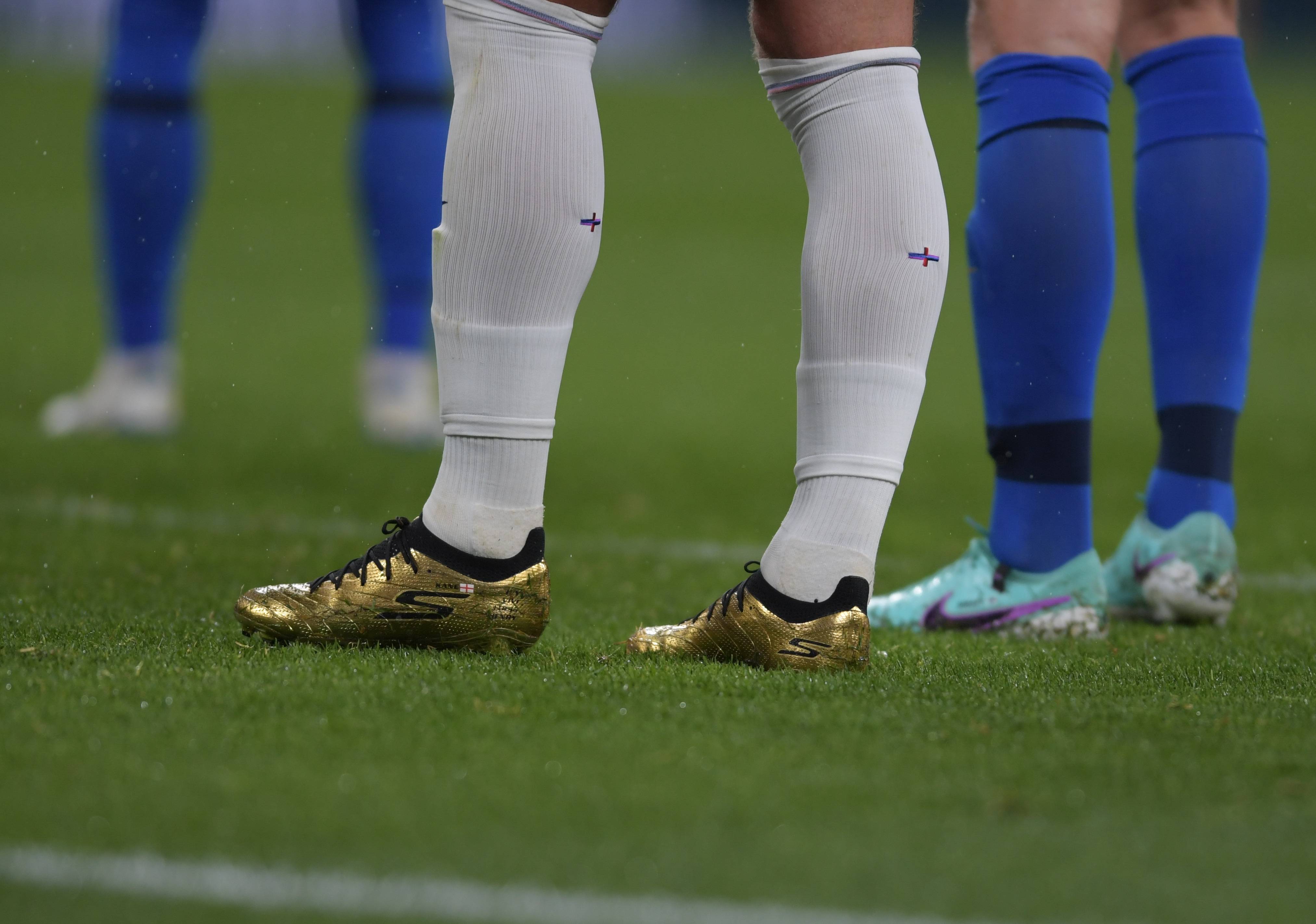 爱游戏体育链接-芬兰国家队实现突破,小组出线