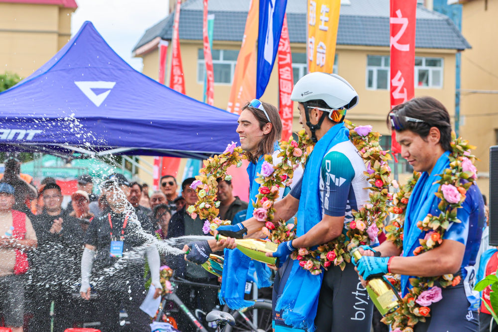 卢森堡选手夺得男子自行车公路金牌 卢森堡选手夺得男子自行车公路金牌